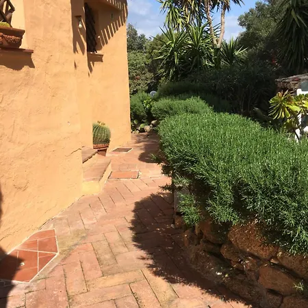 L'olivastro A بورتو كيرفو