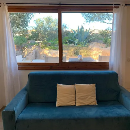 Holiday home L'olivastro 1 *