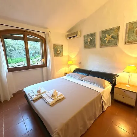 بيت للعطل L'olivastro A *