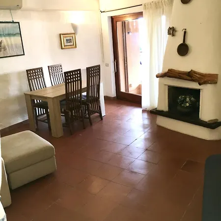 L'olivastro A بيت للعطل بورتو كيرفو