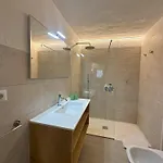 Vakantiehuis L'olivastro A