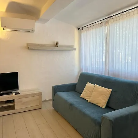 L'olivastro 1 Holiday home *