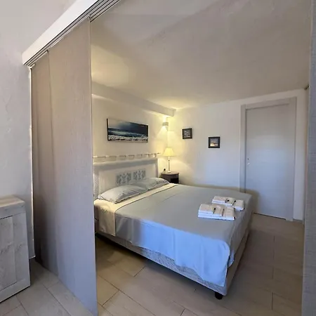 Holiday home L'olivastro 1 *